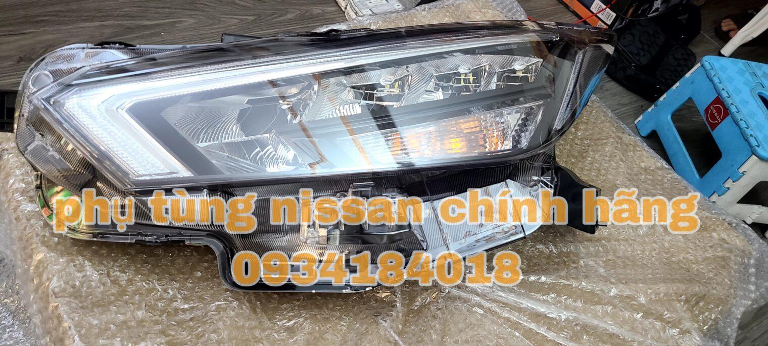 Đèn pha bên trái 26060-5EH2A n18