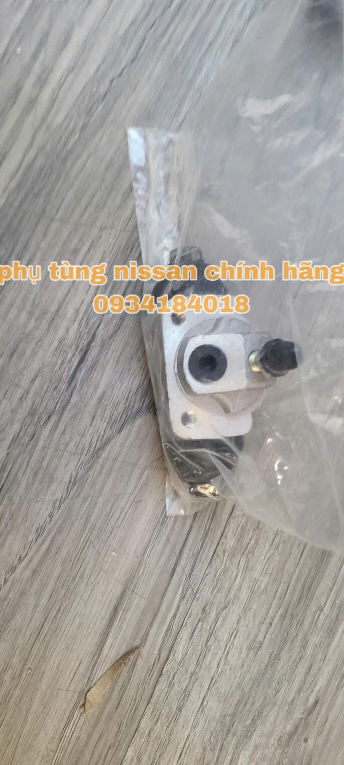 Heo thắng sau 44100-05N14 Urvan