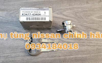 Khóa tay nắm cốp sau K3477-4JA0A Navara